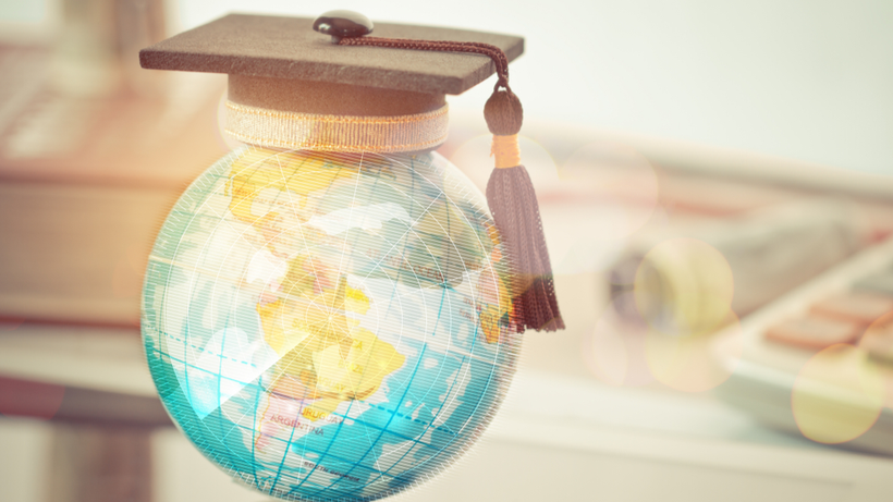 تنظيم حفل تخرج مدرسة لبنان الأولى بالعين